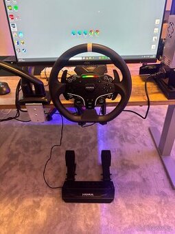 Prodám set MOZA R3 – volant, základna a pedály