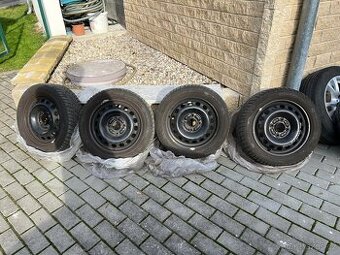 Zimní kola 195/50 R15 KUMHO – plechové disky