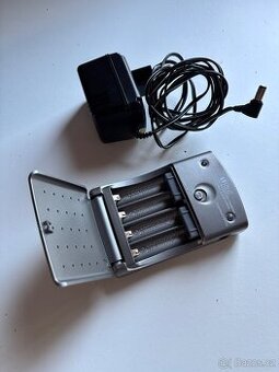 NABÍJEČKA TUŽKOVÝCH BATERIÍ