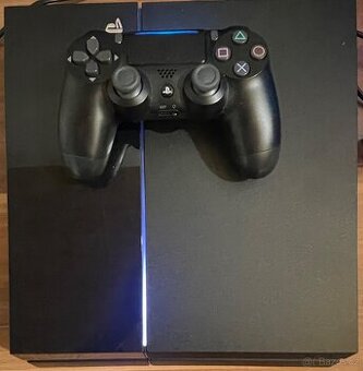 ahoj,prodavam PS4 uplne novy s jednim ovladacem a hdmi kabel