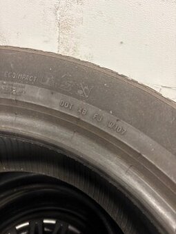 Pneu 275/50 R20 - 2 kusy