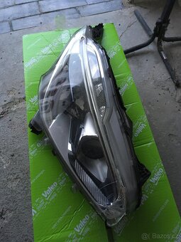 PP světlomet Peugeot 208