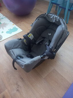 Kočárek ROAN + vajíčko