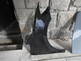 VW TOURAN BOKY-BLATNÍKY-DVEŘE-PRÁH-ZADNÍ NÁRAZNÍKY