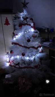 Umělý bílý vánoční stromek