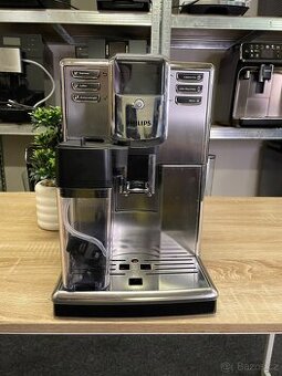 Kávovar Philips Incanto