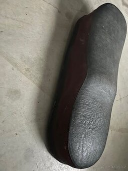 Sedlo ČZ 501,502 originál černo červené