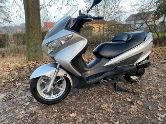 Suzuki Burgman 125 i.e