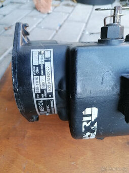 Pojezdovou převodovku DSK 317/S (pro 4t MJ, 3 + R) - prodám