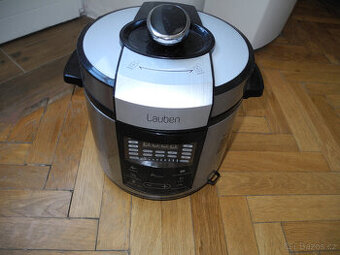 víceúčelový elektrický hrnec