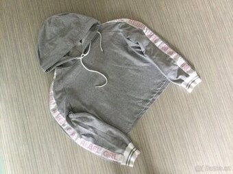 Znackova teplakovka vel.S/M