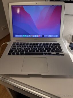 MacBook Air 13" (2017)