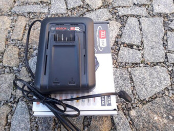 Nová nepoužitá nabíječka Bosch AL 18V-44