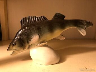 Porcelánová soška