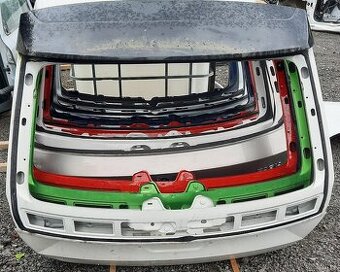 nd z škoda rapid 999tsi bílá světle tmave modrá zelená