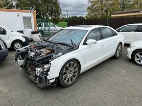 AUDI A8 4.0-2015-KOUPÍM PŘEDNÍ KAPOTU