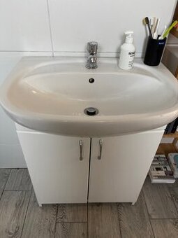 Umyvadlo se skříňkou