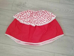 Dívčí puntíkatá sukýnka