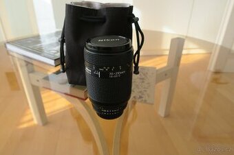 Nikon AF Nikkor 70-210mm 1:4-5,6 D