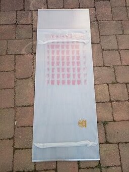 Dutinkový polykarbonát, desky