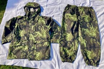 BUNDA a KALHOTY NEPROMOKAVÉ ECWCS VZOR 95 - ORIG. NOVÉ 2300