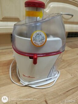 Odšťavňovač pro různé ovoce