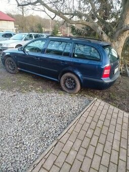 Škoda Octavia 1 (66kw)