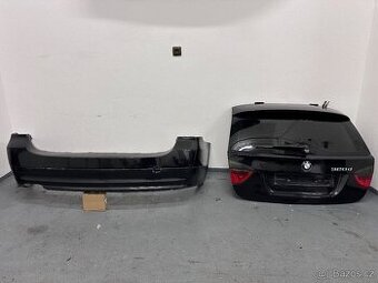 BMW e91 zadní část 5. Dveře kufr nárazník