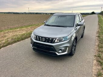 ► SUZUKI VITARA 1.4 103KW 4X4 AUTOMAT PANORAMA-LED-NAVI-ACC