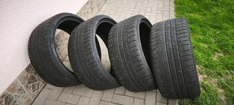 275/30/20 zimní Pirelli