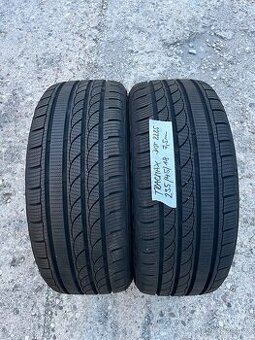 235/45 R18 zimní TRACMAX