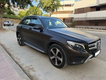 Prodám Mercedes-Benz GLC 250d Premium, rok 2017