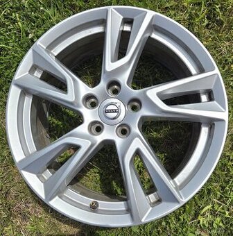 1ks orig.alu Volvo XC60 18" 5x108