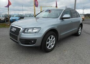 Audi Q5 2,0 TDI 123 969 km Serviska nafta manuál