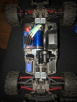 TRAXXAS 1/16