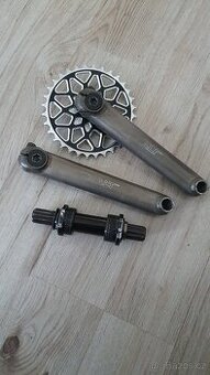 Bmx kliky Salt AM s osou a středem