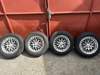 Prodám alu kola 5x112 r15.