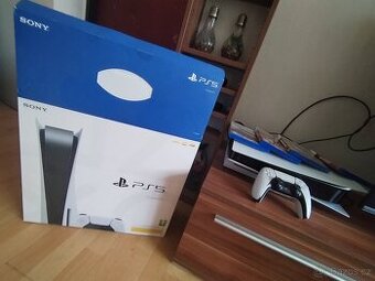 Prodám ps5 s mechanikou
