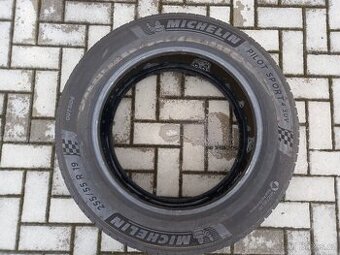 Letní pneu 255/55/19