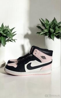 Jordan 1 High Atmosphere