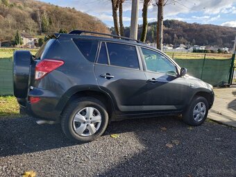Toyota RAV4 2,2 D-4D