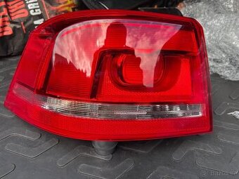 Svetlo passat B7