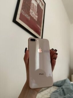 iPhone 8 Plus