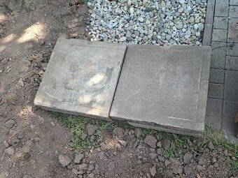 Dlaždice betonová 50x50