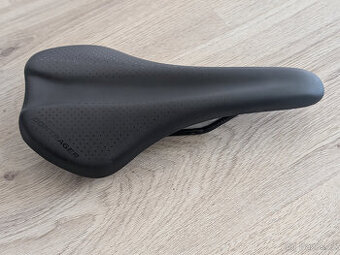 Nové sedlo Bontrager Arvada šířka 138 mm