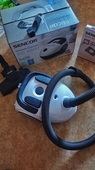 Vysavač Sencore SVC 45WH-EUE3