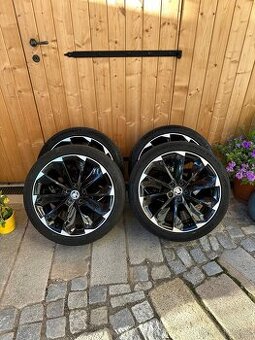 Sada kol Škoda Superb Sportline Supernova 235/40 R19