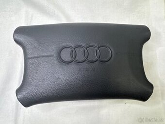 Airbag kryt Audi A8 – střed volantu