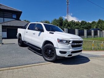 Dodge Ram 1500 5.7 HEMI 4x4 - 2021 - OFFROAD PAKET