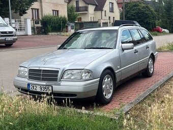 Mercedes Benz C250 TD W202 - 1